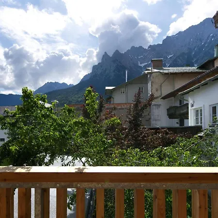 Adlerhaus, Loft Gerberkreuz -410- Lägenhet Mittenwald